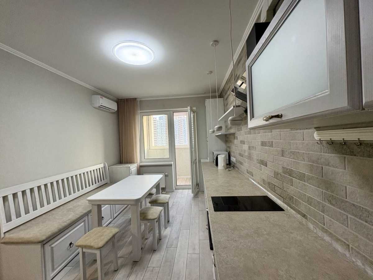 Продажа 1-комнатной квартиры 49 м², Краковская ул., 27