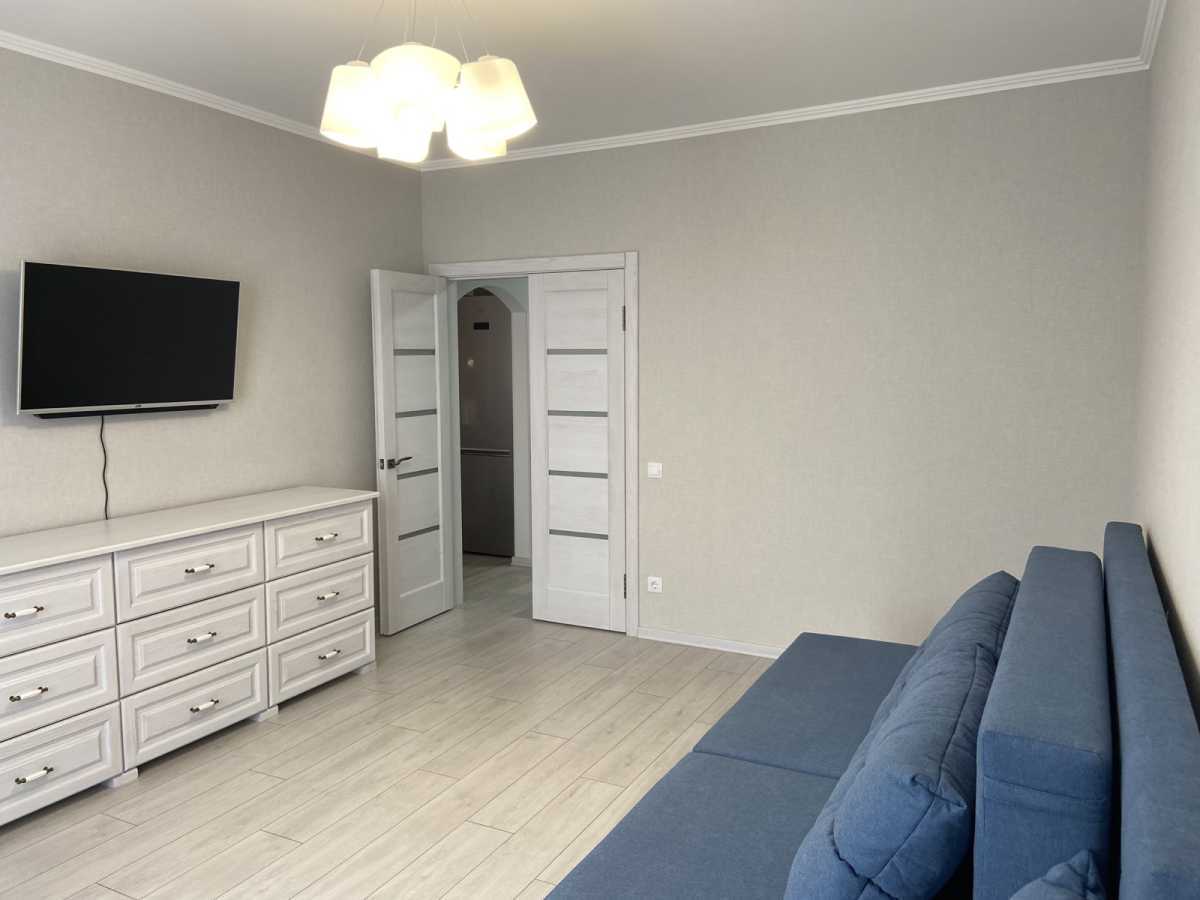 Продажа 1-комнатной квартиры 49 м², Краковская ул., 27