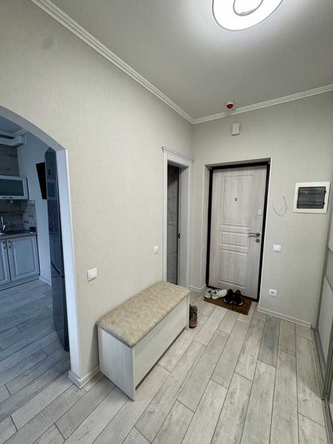 Продажа 1-комнатной квартиры 49 м², Краковская ул., 27