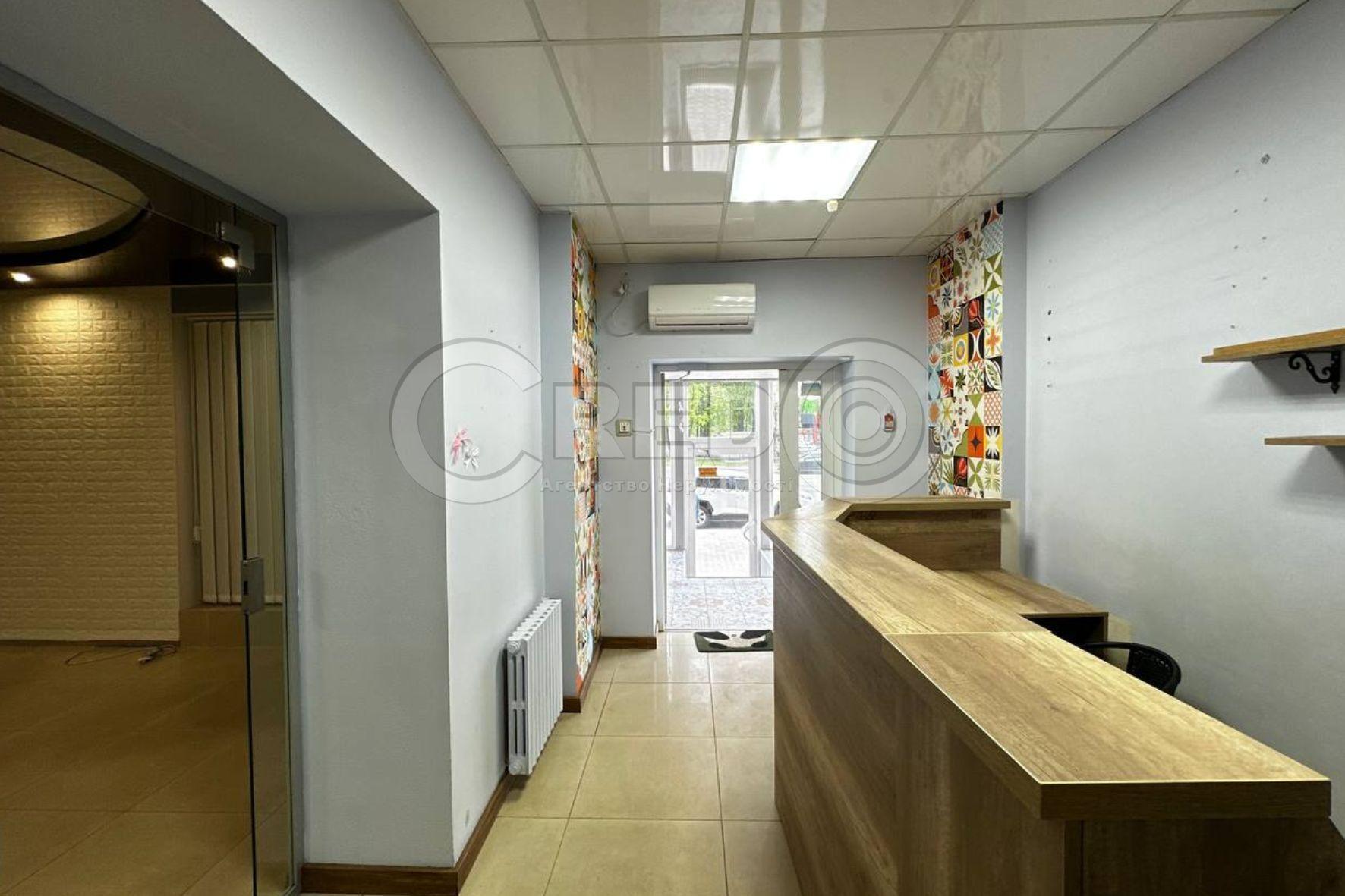 Аренда торгового помещения 61.8 м², Гагарина просп.
