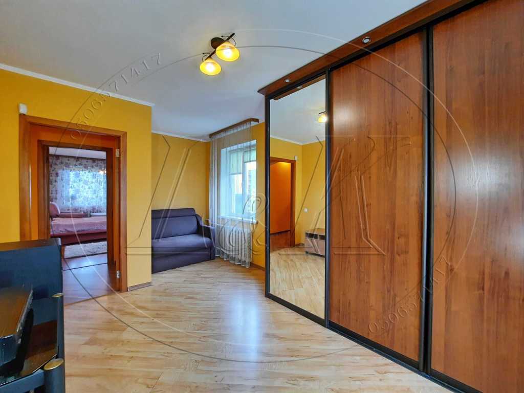 Продажа 3-комнатной квартиры 69 м², Генерала Наумова ул., 31А