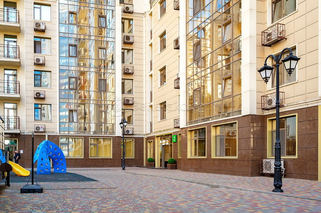 Аренда 2-комнатной квартиры 75 м², Аркадийское Плато, 5Б