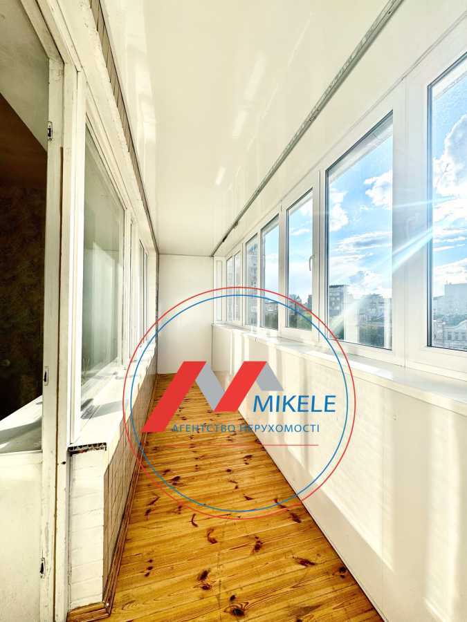 Продаж 2-кімнатної квартири 58 м², Михайла Донця вул., Омеляновича-Павленка, 7