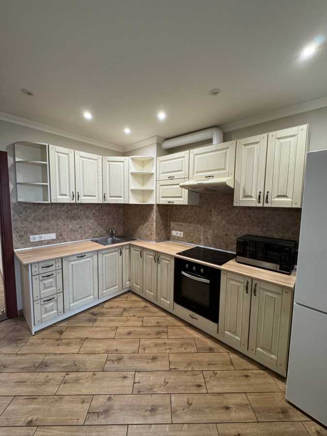 Аренда 2-комнатной квартиры 70 м², Ясиноватский пер., 11