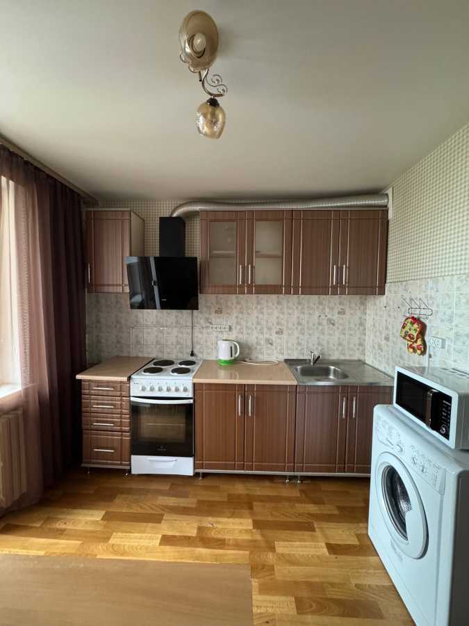 Оренда 2-кімнатної квартири 56 м², Науки, 118