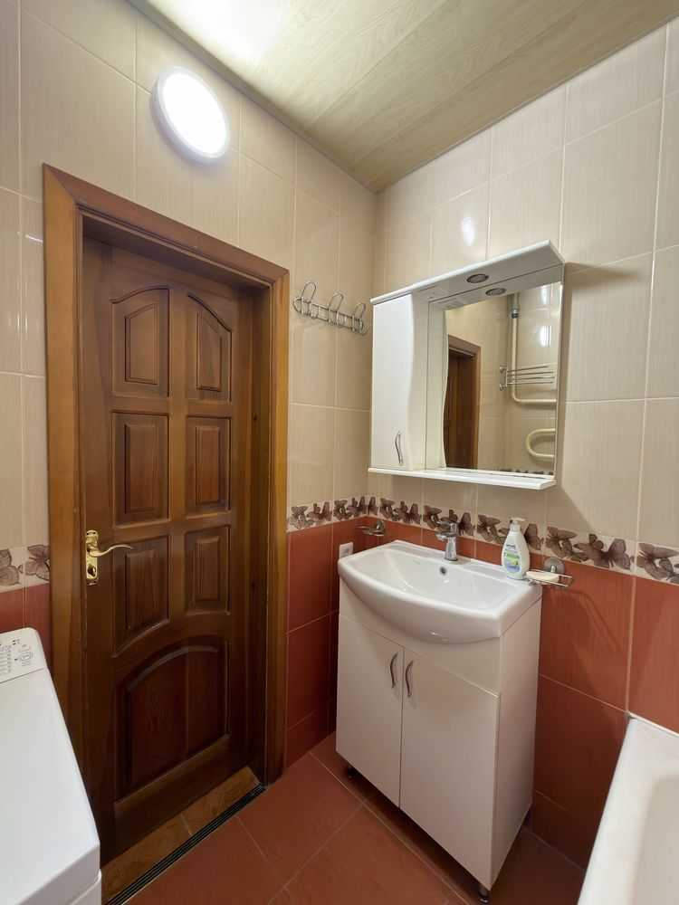 Аренда 2-комнатной квартиры 61 м², Межигорская ул., 43