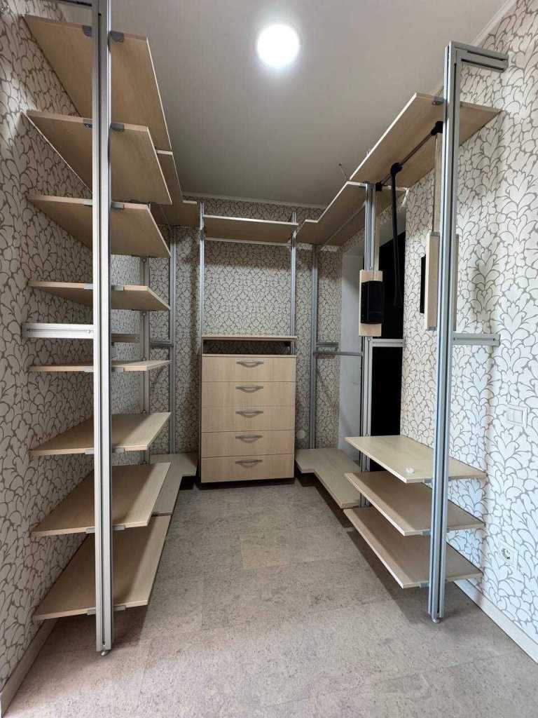 Аренда 3-комнатной квартиры 124 м², Урловская ул., 40