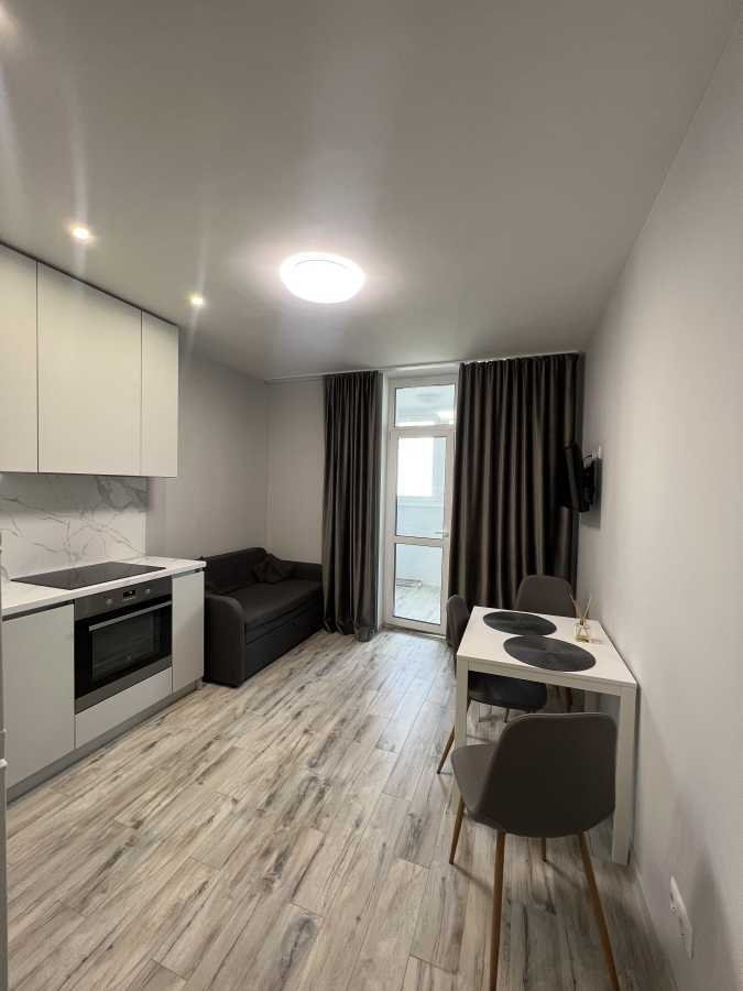Оренда 1-кімнатної квартири 50 м², Микільсько-Слобідська вул., 10