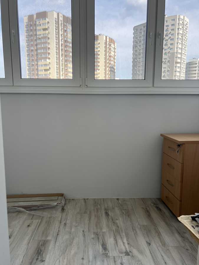 Оренда 1-кімнатної квартири 50 м², Микільсько-Слобідська вул., 10