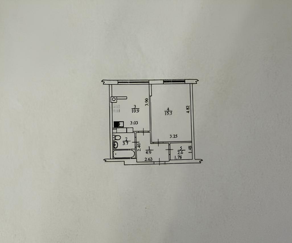 Продаж 1-кімнатної квартири 38 м², Практична вул., 4