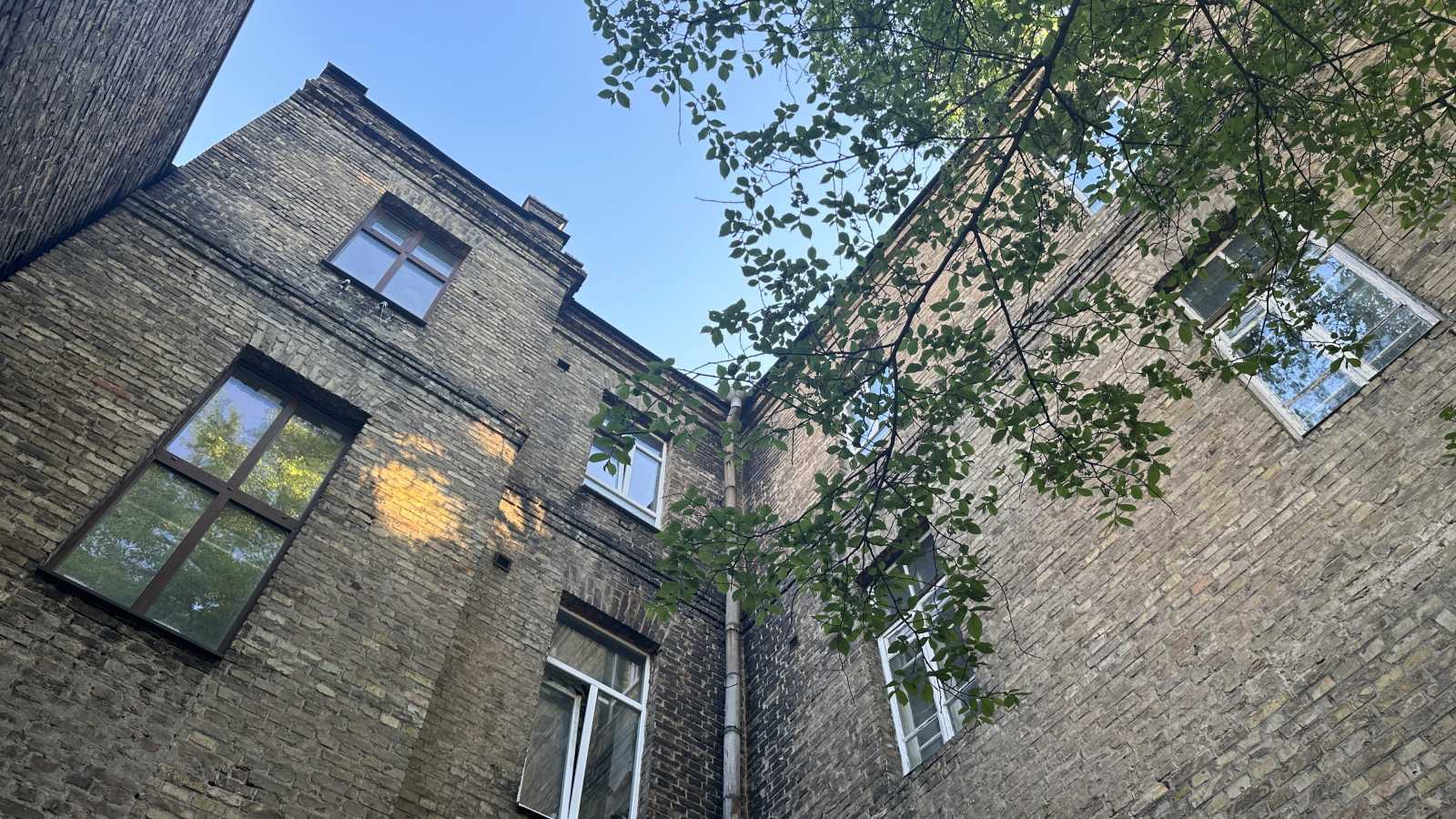 Аренда 3-комнатной квартиры 87 м², Ивана Франко ул., 17В