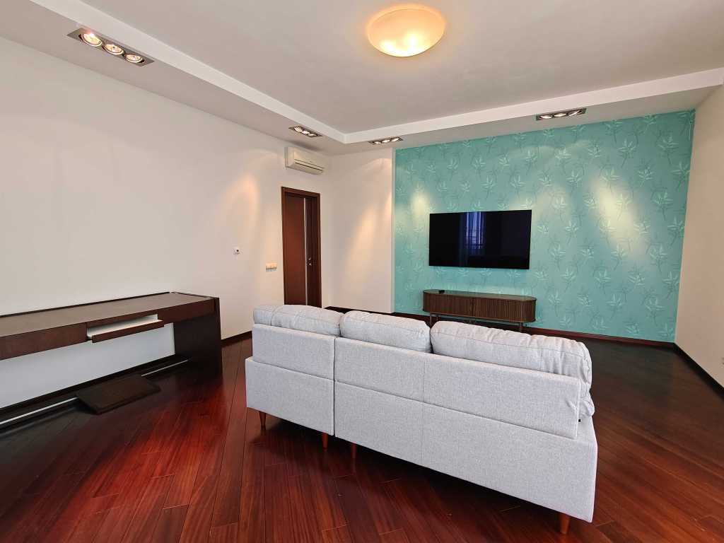 Аренда 2-комнатной квартиры 95 м², Молдавская ул., 2