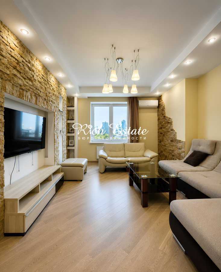 Аренда 3-комнатной квартиры 120 м², Сечевых Стрельцов ул., 52А