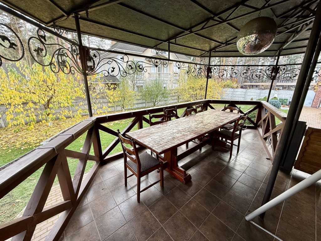 Оренда будинку 300 м², Радистів вул.