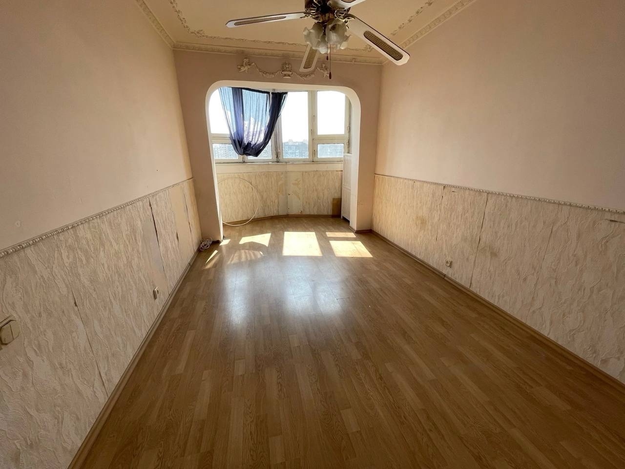 Продажа 4-комнатной квартиры 94 м², Люстдорфская дор.