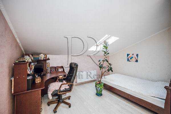 Продаж 3-кімнатної квартири 95 м², Івана Франка вул., 5