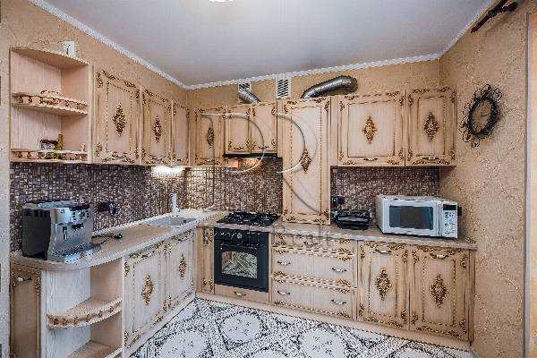 Продаж 3-кімнатної квартири 95 м², Івана Франка вул., 5