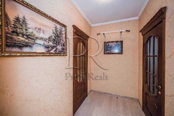 Продаж 3-кімнатної квартири 95 м², Івана Франка вул., 5