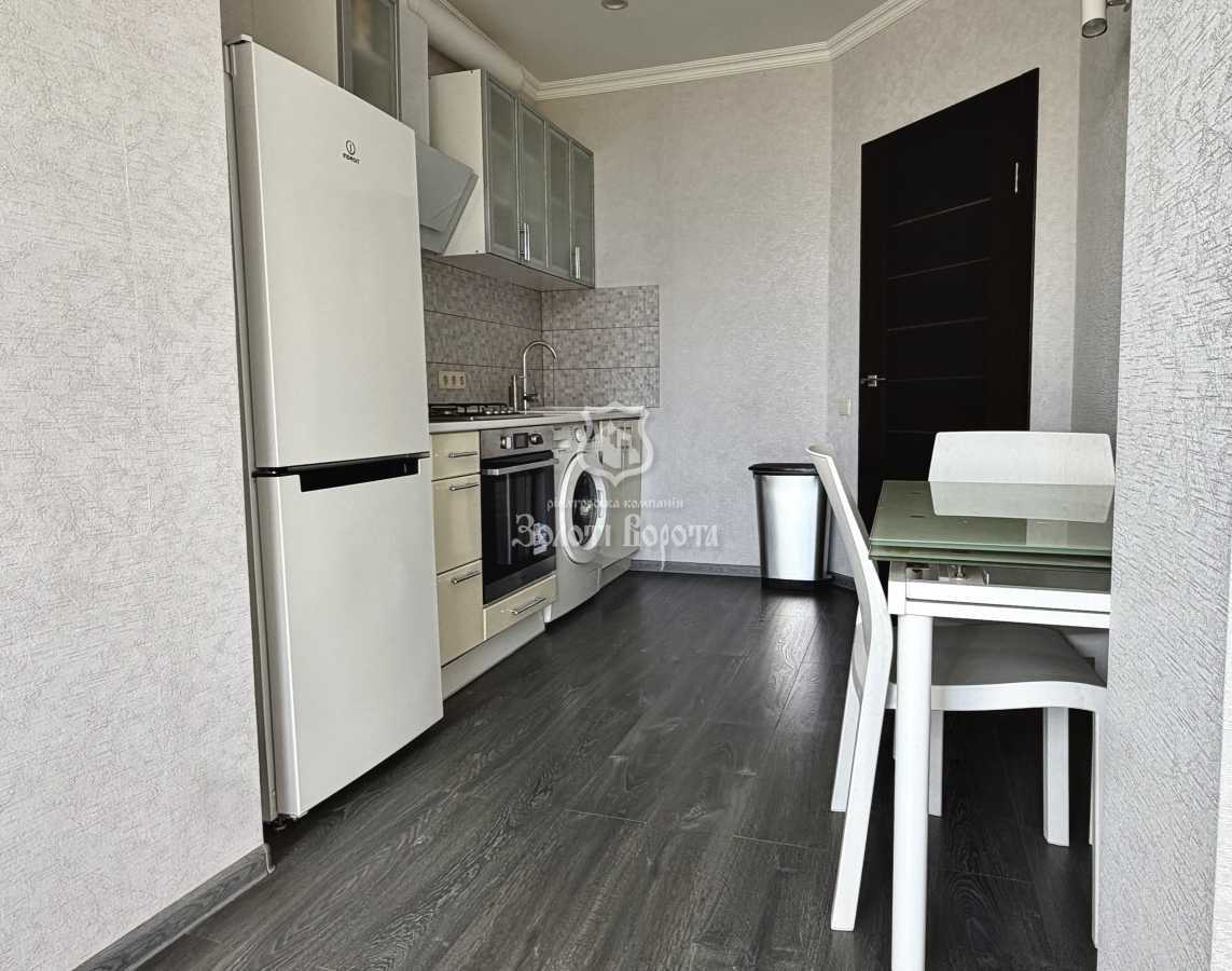 Продаж 1-кімнатної квартири 38.6 м², Боголюбова вул., 26