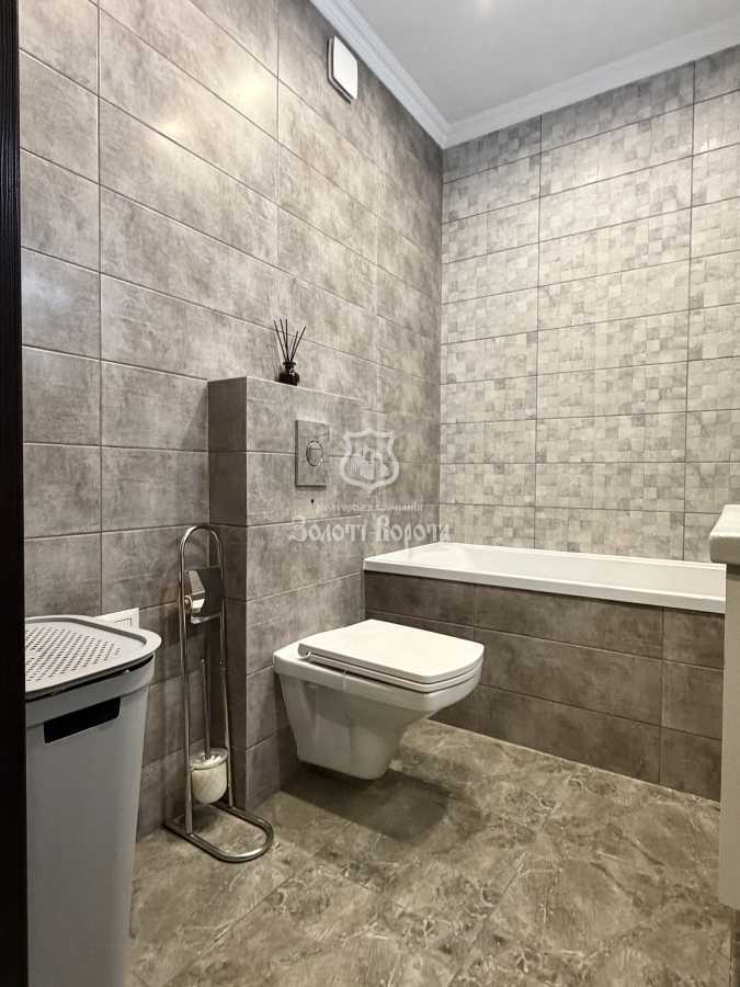 Продаж 1-кімнатної квартири 38.6 м², Боголюбова вул., 26