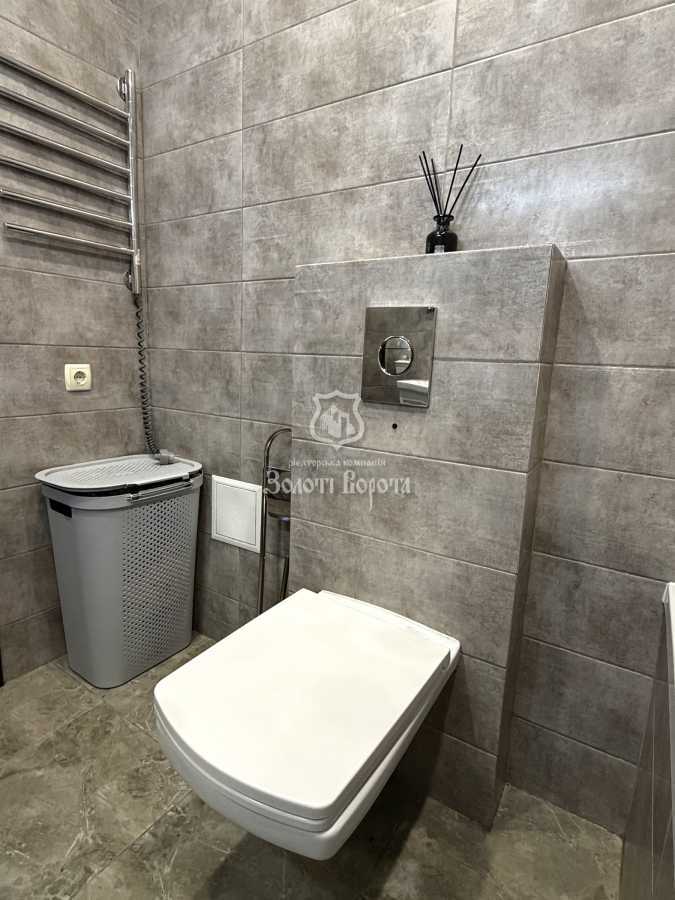 Продаж 1-кімнатної квартири 38.6 м², Боголюбова вул., 26