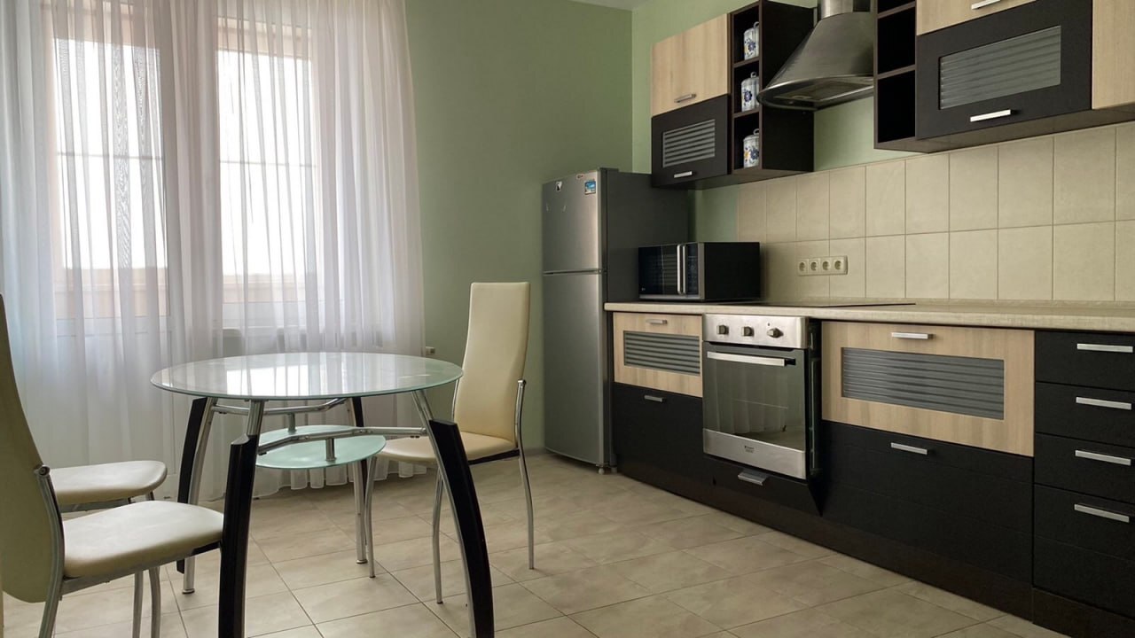 Продажа 1-комнатной квартиры 52.5 м², Осенняя ул., 33