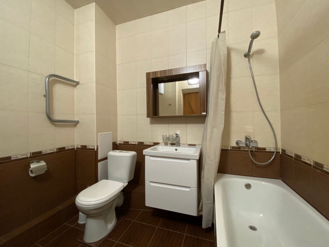 Продажа 1-комнатной квартиры 52.5 м², Осенняя ул., 33
