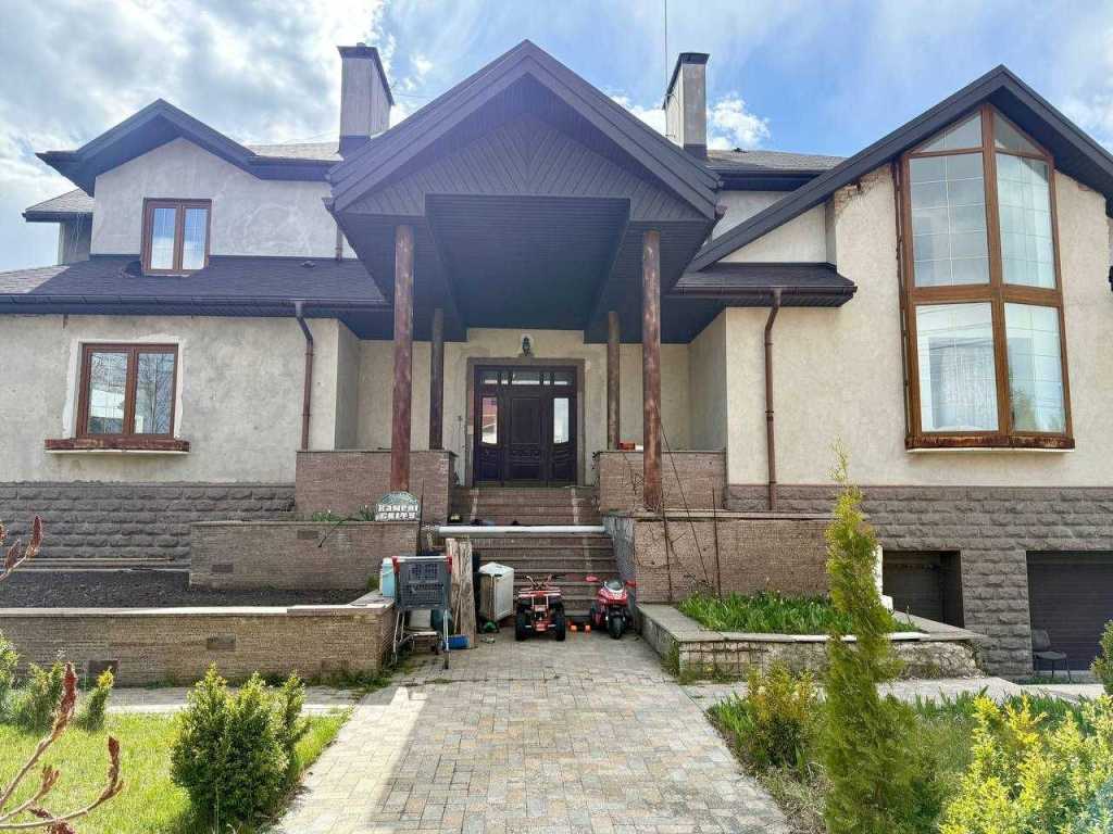 Продаж будинку 865 м², Русановская
