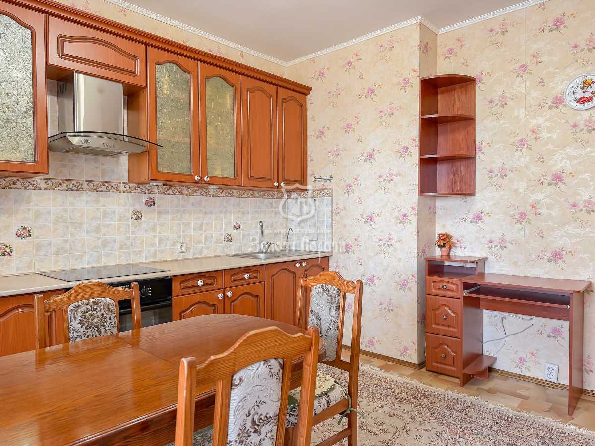 Продажа 1-комнатной квартиры 47.2 м², Академика Булаховского ул., 5Д
