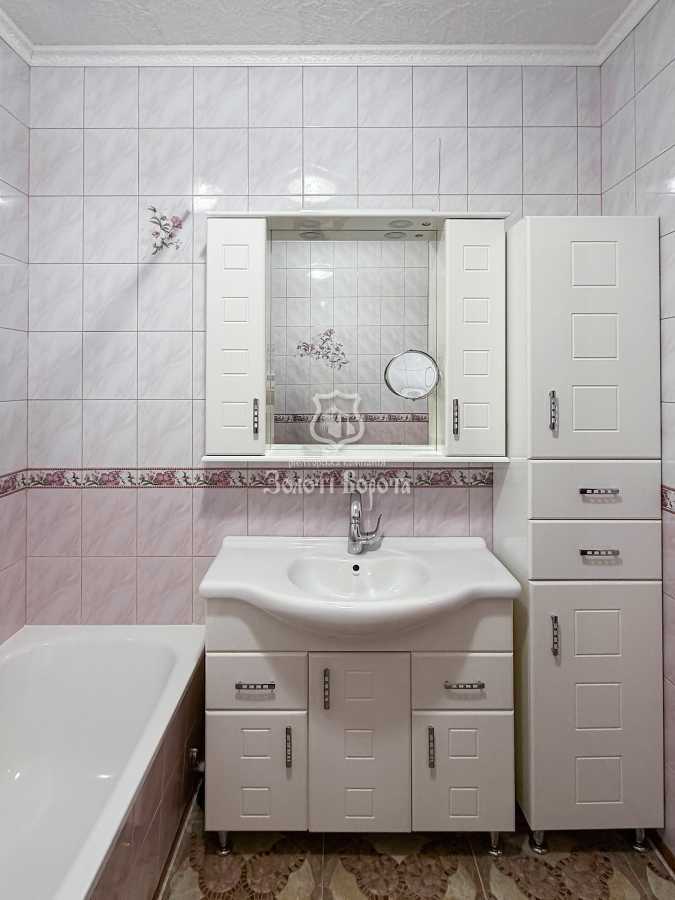 Продажа 1-комнатной квартиры 47.2 м², Академика Булаховского ул., 5Д