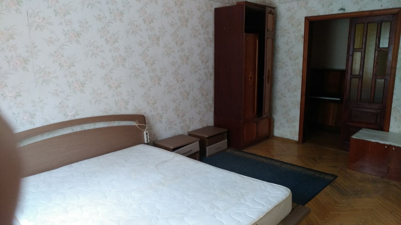Аренда 4-комнатной квартиры 85 м², Тростянецкая ул., 7