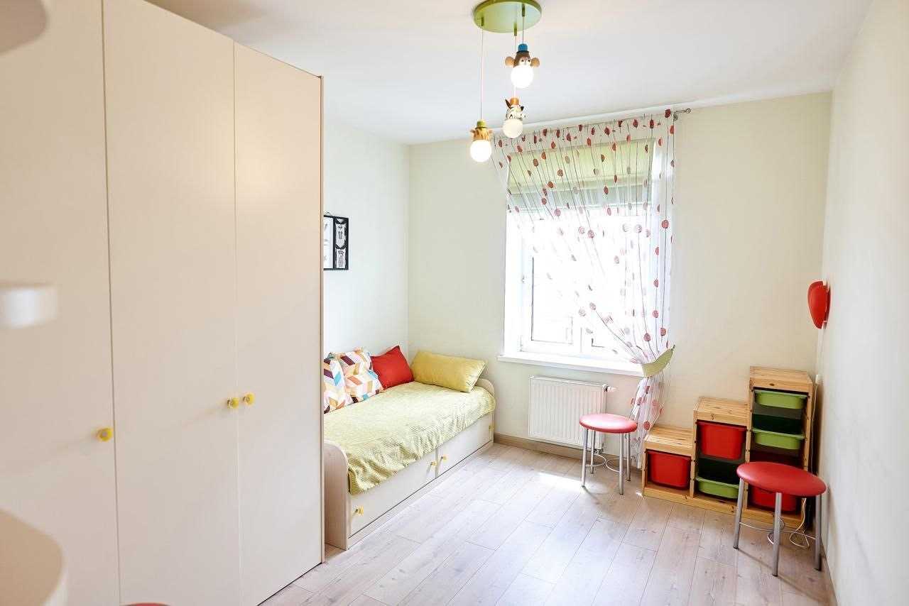 Аренда 4-комнатной квартиры 150 м², Щекавицкая ул., 30/39
