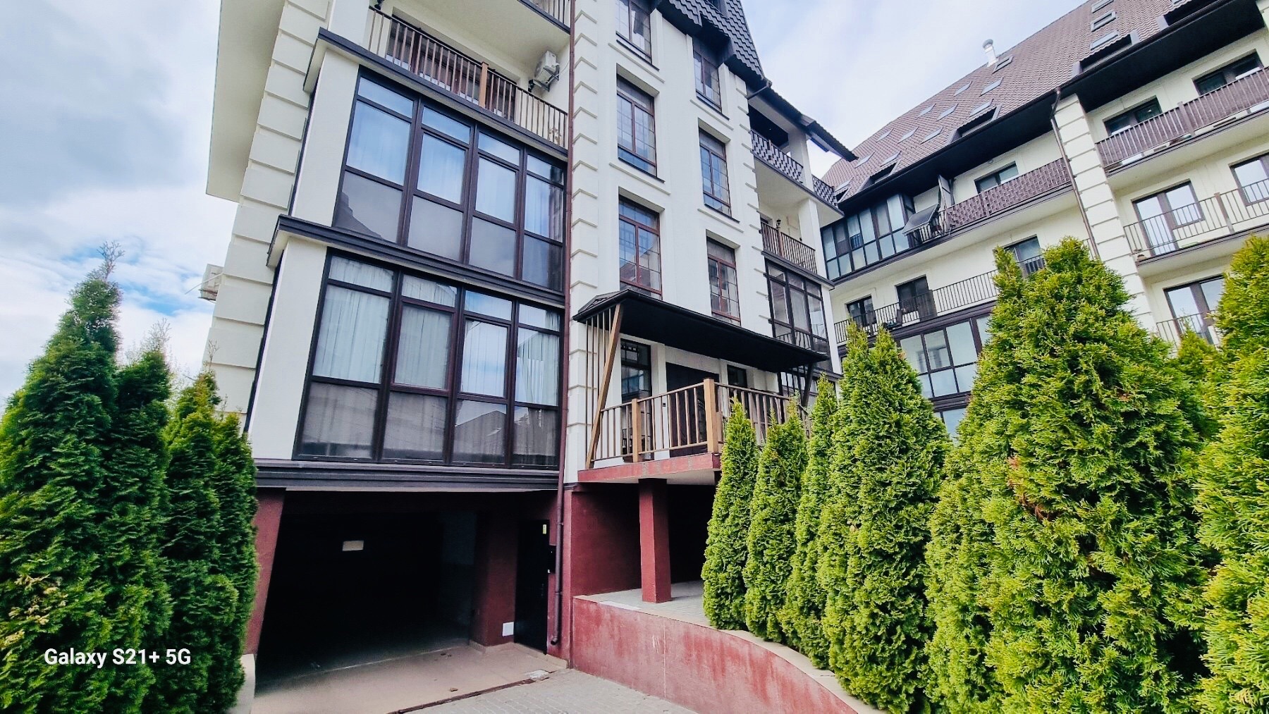 Продаж 3-кімнатної квартири 102 м², Творча вул., 4
