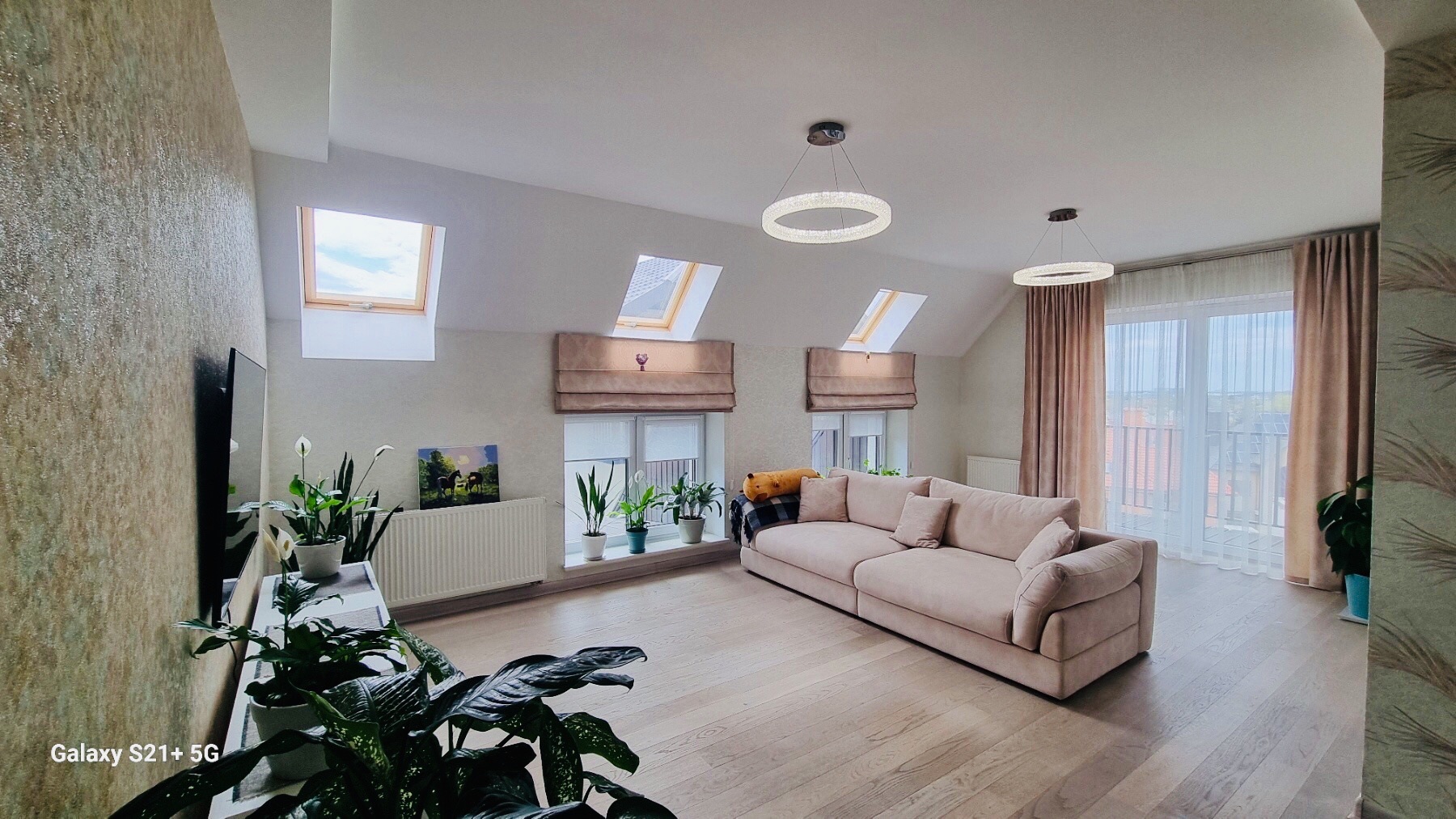 Продаж 3-кімнатної квартири 102 м², Творча вул., 4