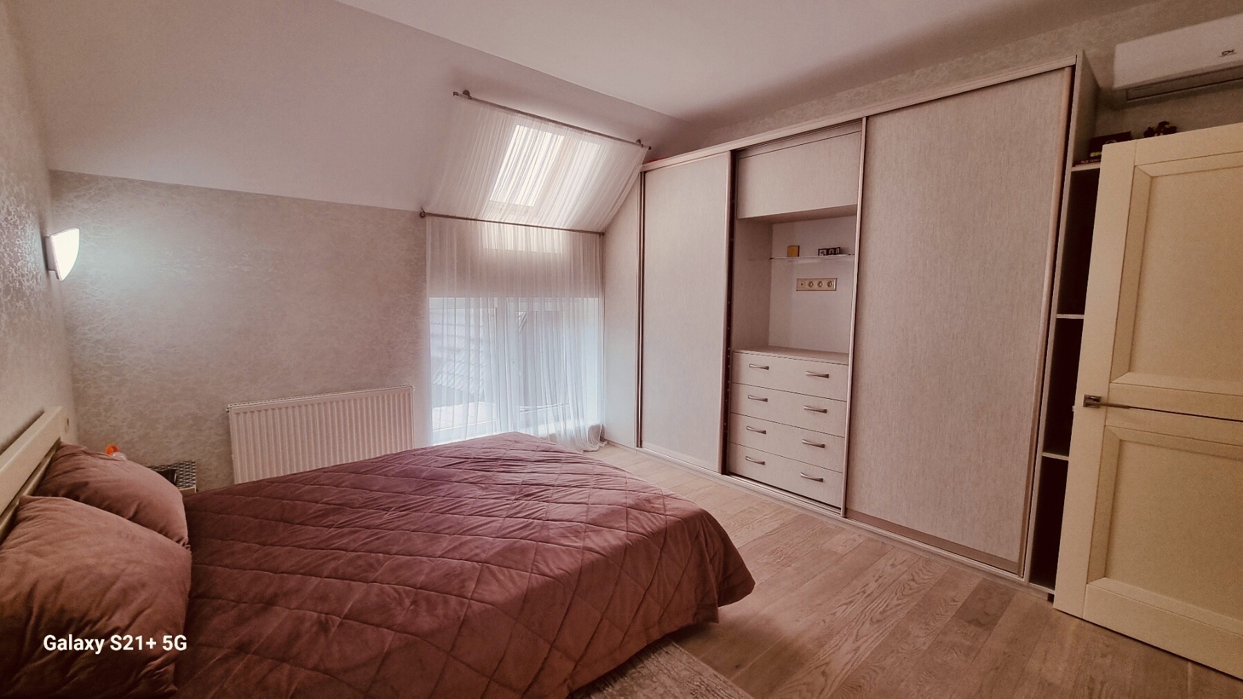 Продаж 3-кімнатної квартири 102 м², Творча вул., 4