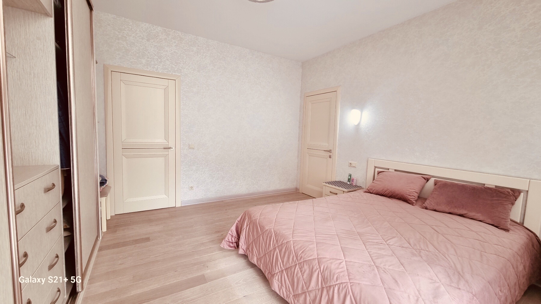 Продаж 3-кімнатної квартири 102 м², Творча вул., 4