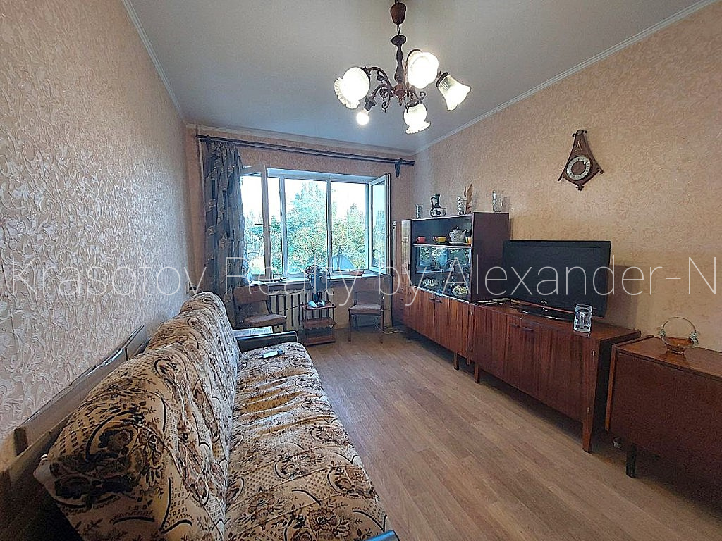 Продаж 2-кімнатної квартири 44 м², Балтская дор., 45