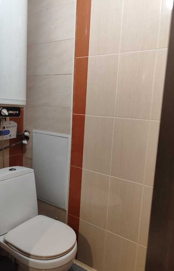 Продаж 3-кімнатної квартири 80 м², Чеботарьова вул., 30