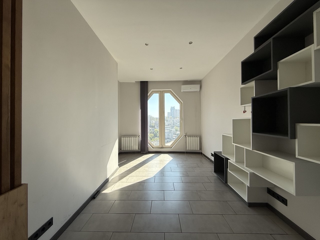 Аренда офиса 213 м², Шота Руставели ул., 44