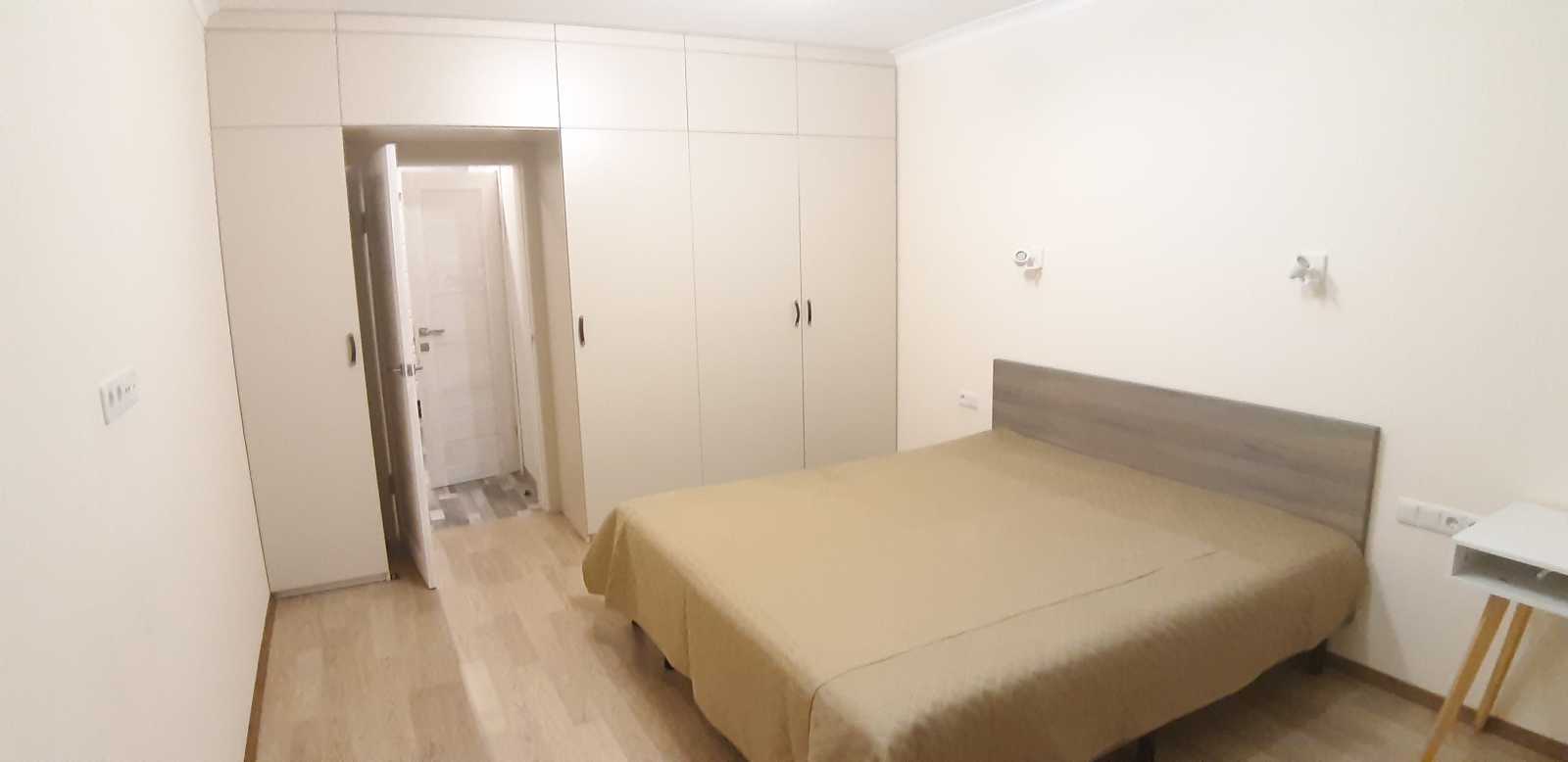 Аренда 1-комнатной квартиры 50 м², Академика Глушкова просп., 9Е