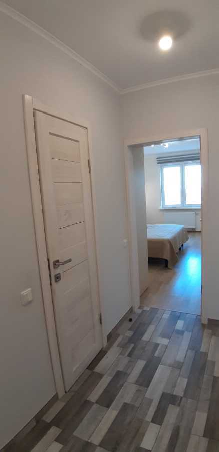 Аренда 1-комнатной квартиры 50 м², Академика Глушкова просп., 9Е