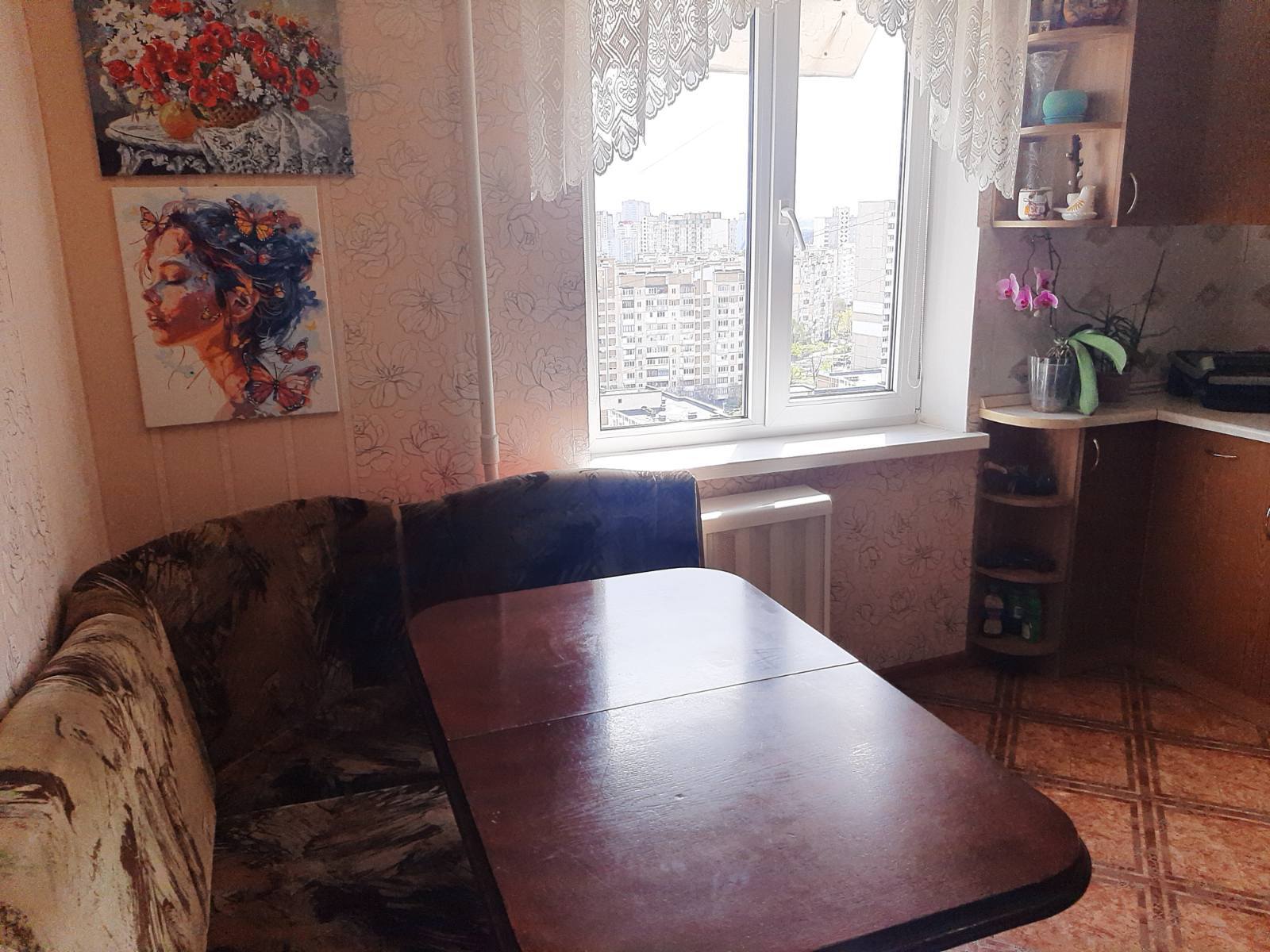 Продажа 2-комнатной квартиры 67 м², Милославская ул., 31Б