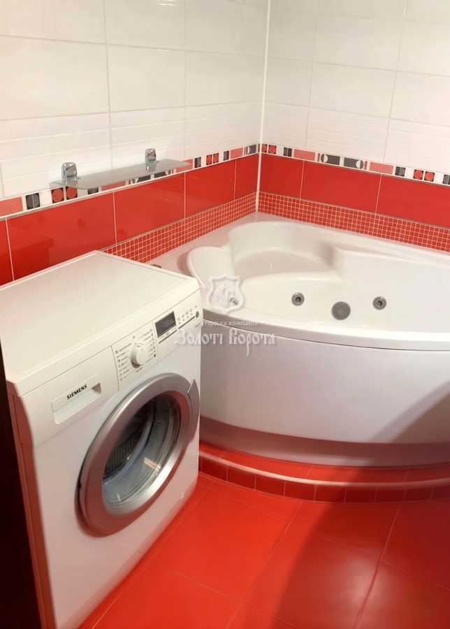 Продаж 2-кімнатної квартири 68 м², Феодосійський пров., 14А