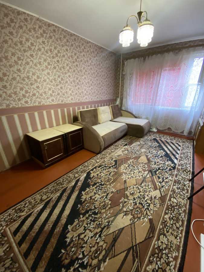 Оренда 3-кімнатної квартири 58 м², Володимира Маяковського просп., 34