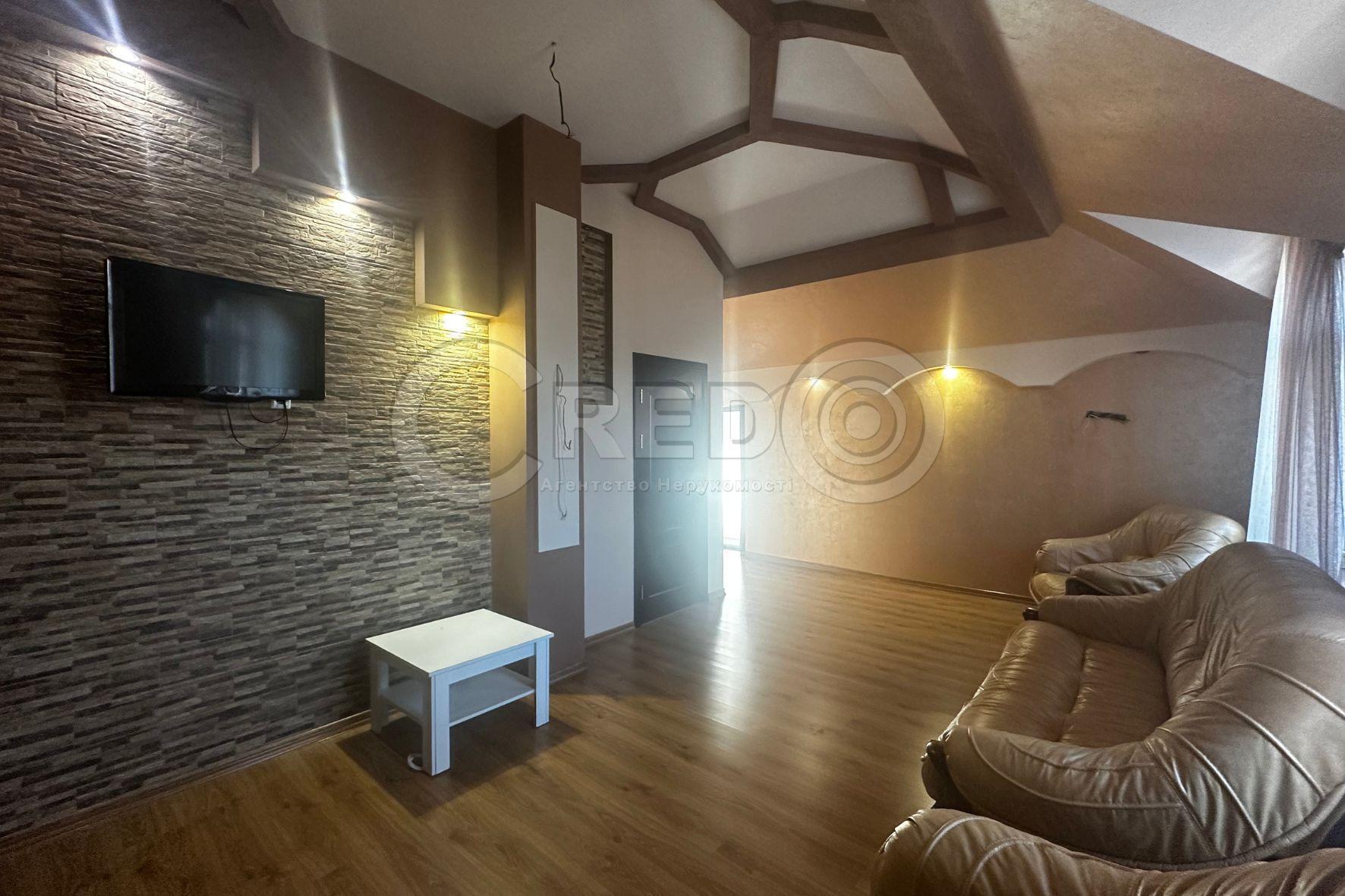 Продажа дома 250 м², Украинская ул.