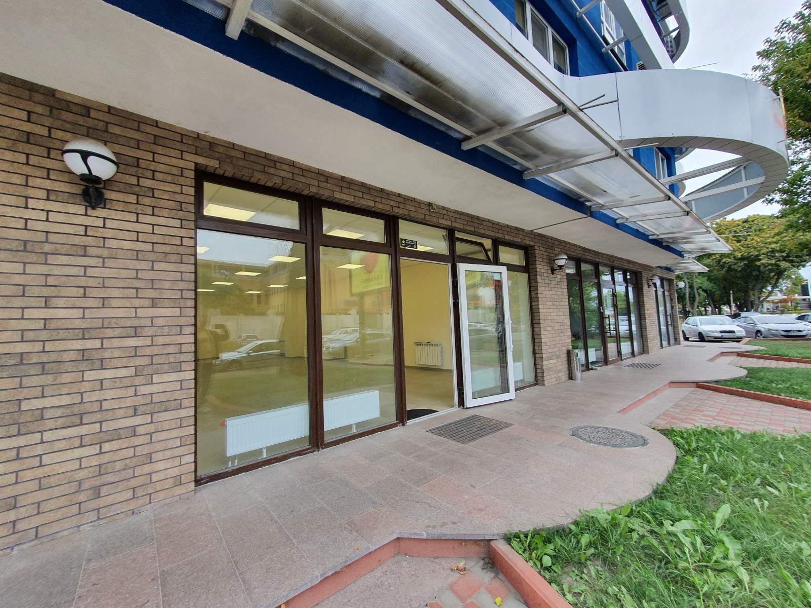 Аренда торгового помещения 91 м², Константиновская ул.