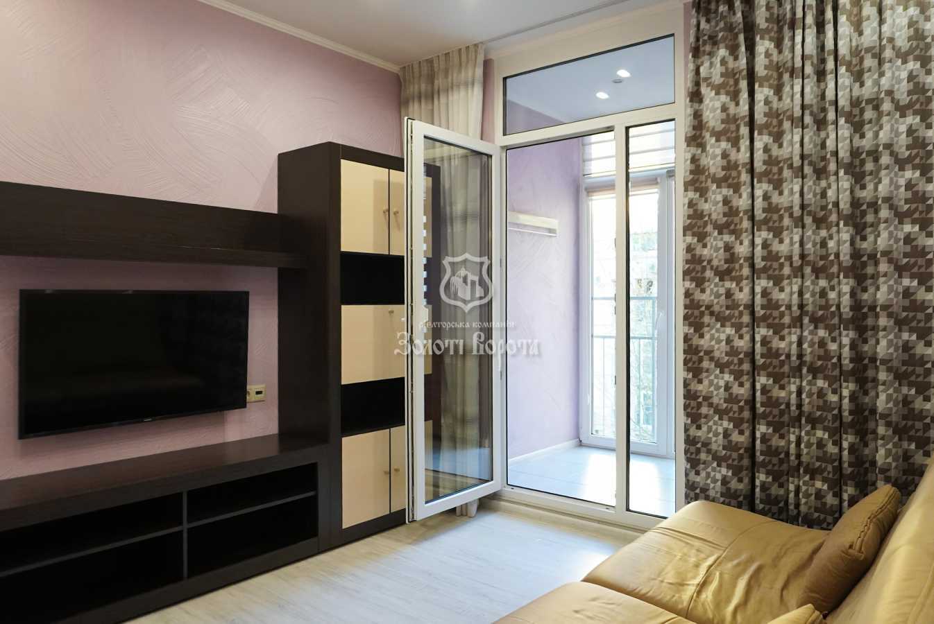 Продаж 1-кімнатної квартири 39.9 м², Регенераторна вул., 4к12