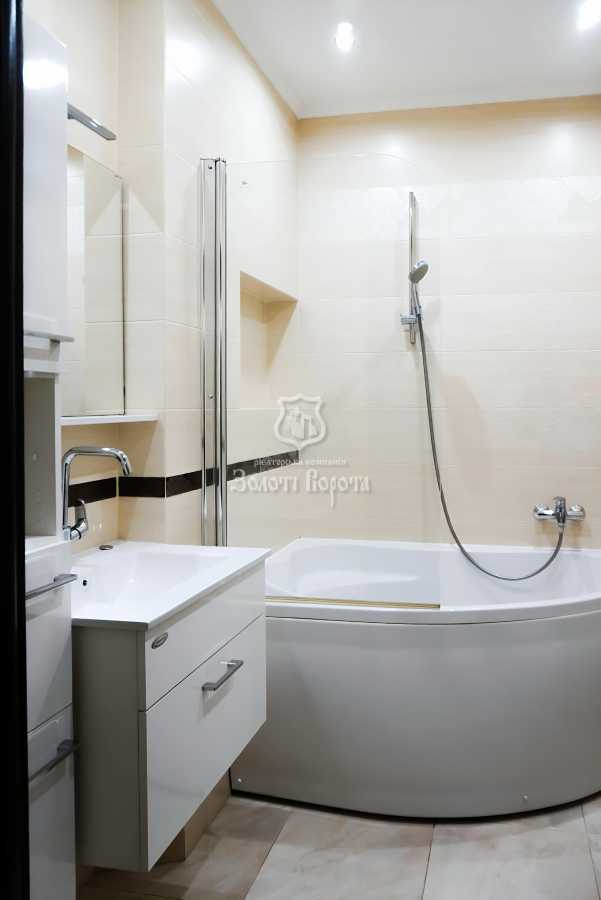 Продаж 1-кімнатної квартири 39.9 м², Регенераторна вул., 4к12