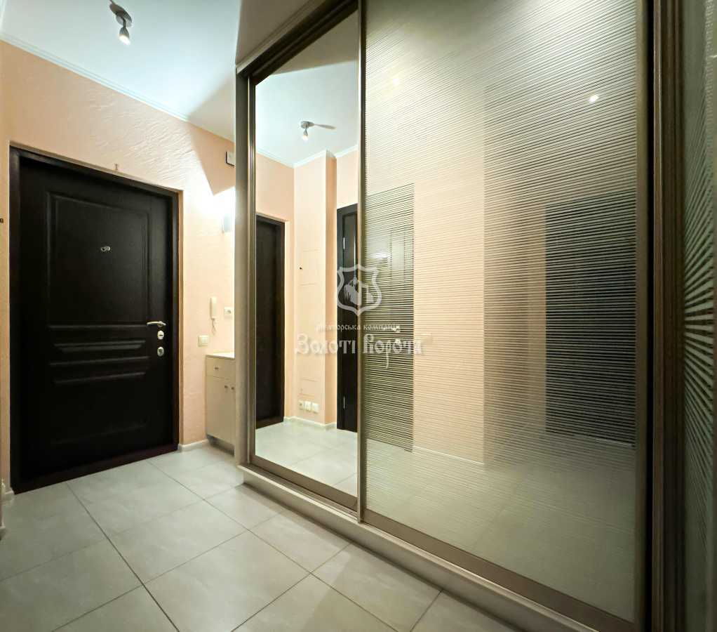 Продаж 1-кімнатної квартири 39.9 м², Регенераторна вул., 4к12