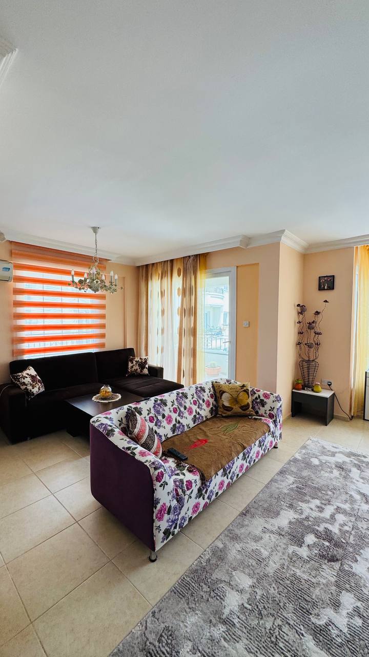 Продаж 3-кімнатної квартири 142 м²